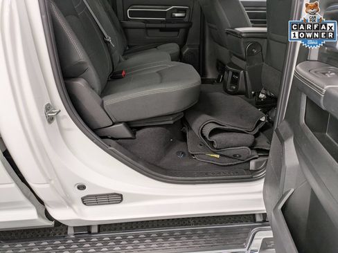 Used 2025 RAM 2500 Big Horn AWD/4WD image 27