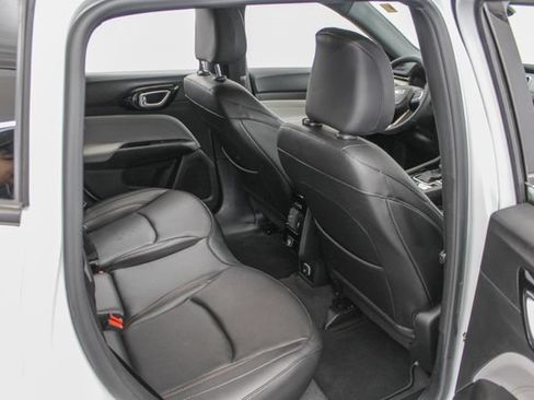 Used 2024 Jeep Compass Limited AWD/4WD image 20