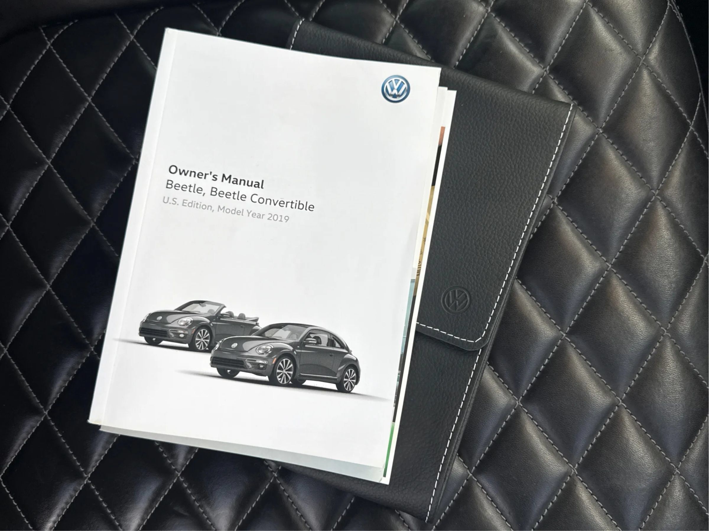 Used 2019 Volkswagen Beetle 2.0T Final Edition SEL FWD image 19