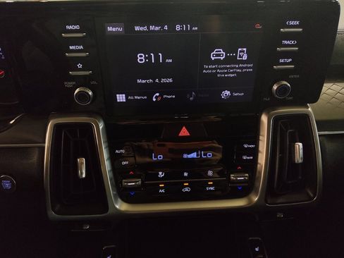 Used 2021 Kia Sorento S image 25