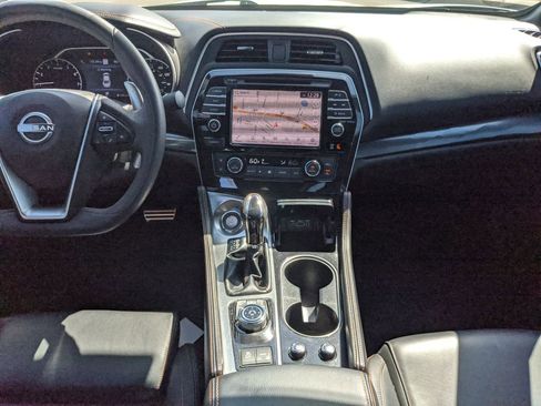 Used 2023 Nissan Maxima SR w/ Sport Mat Group image 15