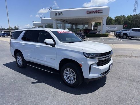 Used 2024 Chevrolet Tahoe LS w/ Driver Alert Package RWD image 8