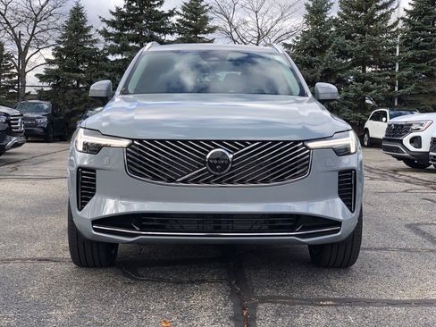 New 2026 Volvo XC90 B6 Ultra w/ Protection Package AWD/4WD image 2