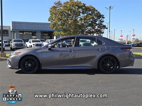 Used 2021 Toyota Camry XSE w/ Cold Weather Package image 6