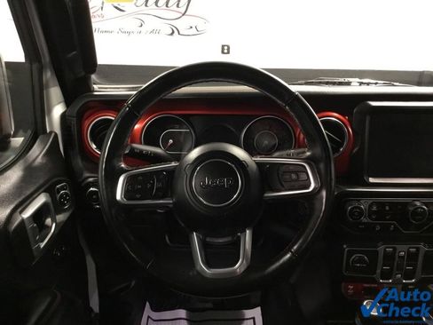 Used 2018 Jeep Wrangler Unlimited Rubicon AWD/4WD image 47