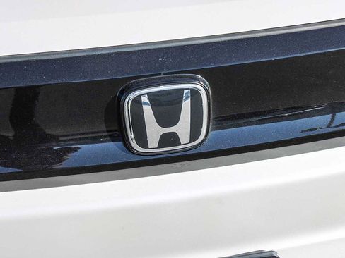 Used 2025 Honda Prologue Touring image 5