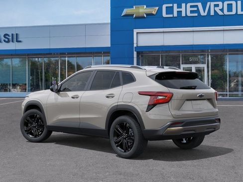 New 2026 Chevrolet Trax ACTIV w/ Driver Confidence Package FWD image 3