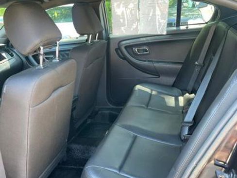 Used 2016 Ford Taurus Police Interceptor AWD w/ 2-tone Vinyl Package #1 image 8
