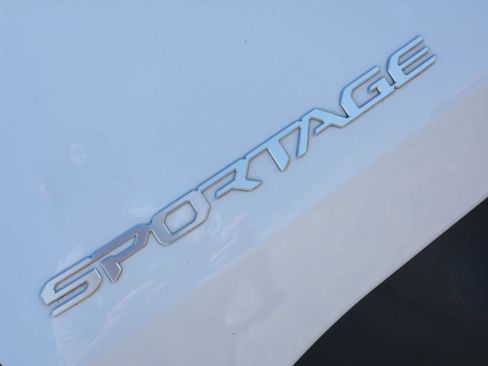 Used 2023 Kia Sportage X-Line w/ X-Line Premium Package image 11