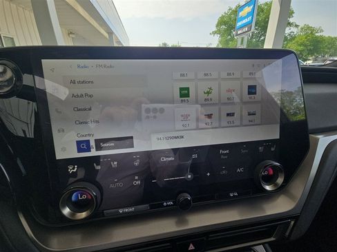 Used 2024 Lexus TX 350 AWD image 13