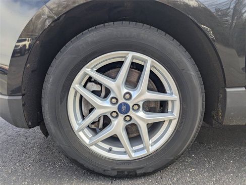 Used 2022 Ford Edge SEL AWD/4WD image 9