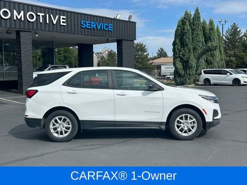 Used 2022 Chevrolet Equinox LS w/ LPO, Floor Liner Package AWD/4WD image 2