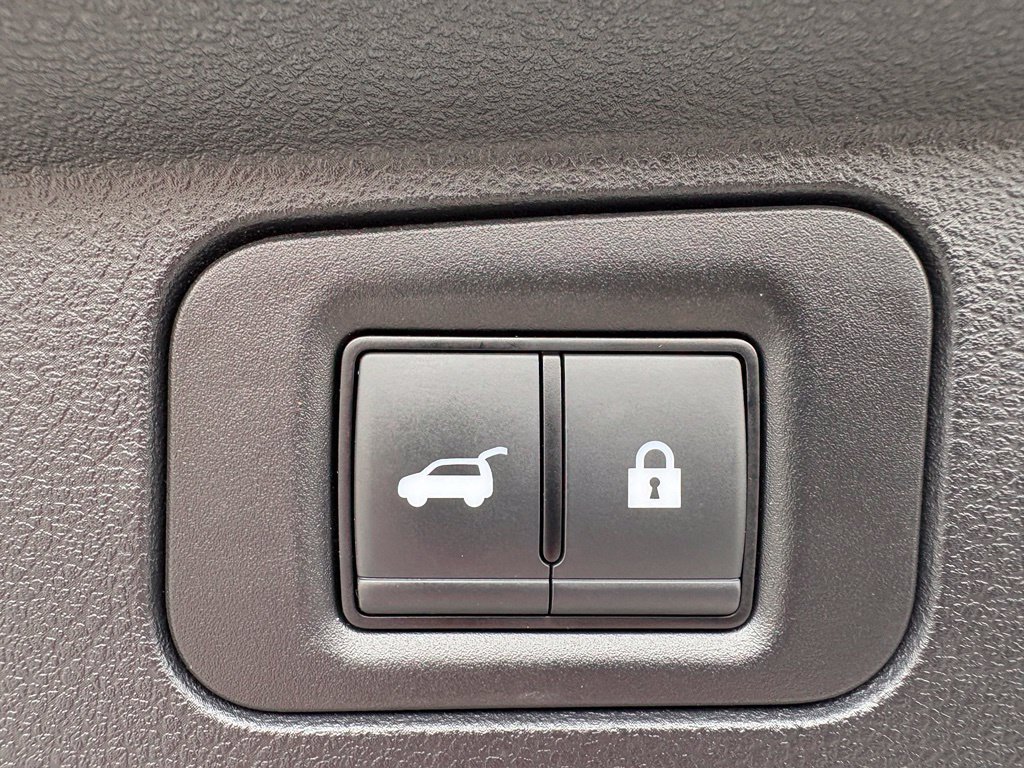 Used 2025 Nissan Armada PRO-4X AWD/4WD image 16