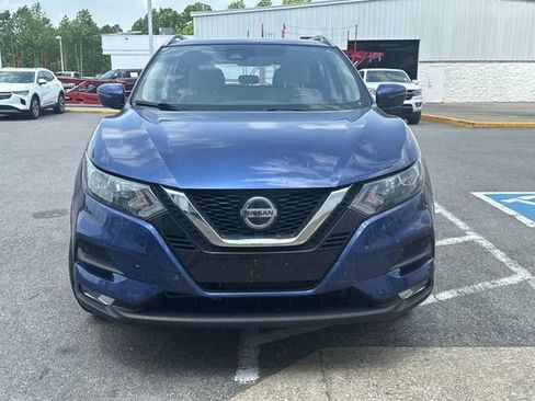 Used 2022 Nissan Rogue Sport SV FWD image 9