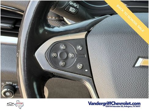 Used 2021 Chevrolet Traverse Premier w/ LPO, Floor Liner Package AWD/4WD image 11