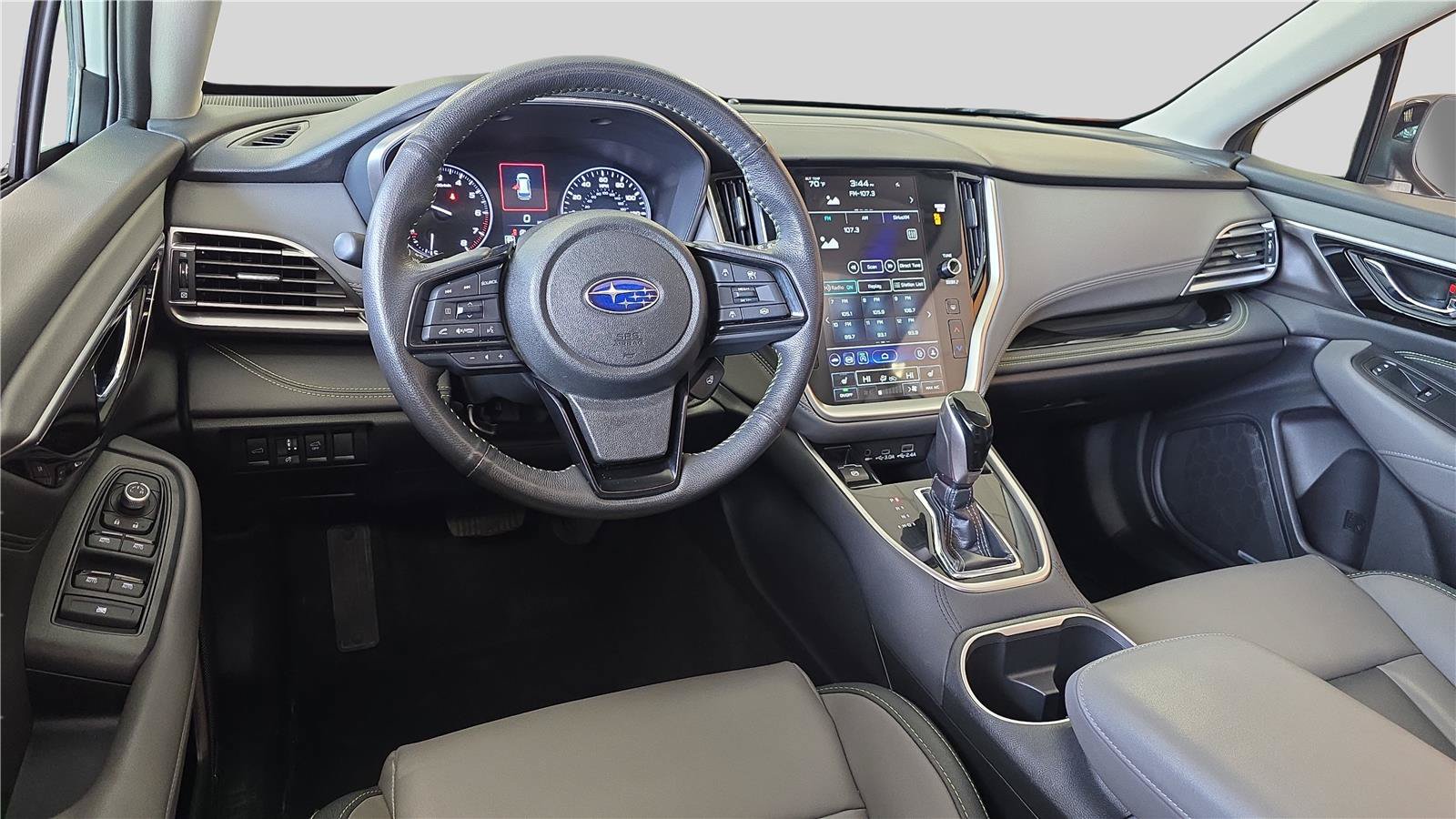 Used 2025 Subaru Outback Onyx Edition AWD/4WD image 20
