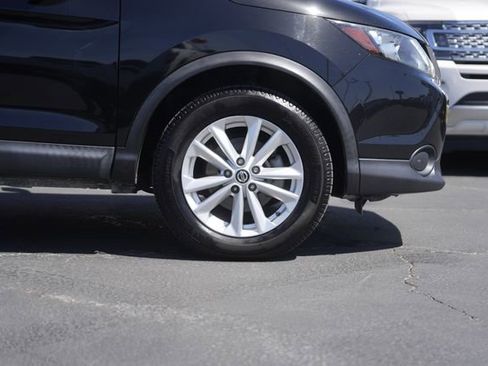 Used 2019 Nissan Rogue Sport S w/ Appearance Package image 4