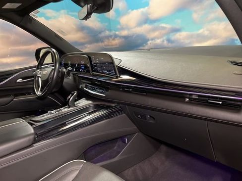 Used 2023 Cadillac Escalade ESV Sport image 68