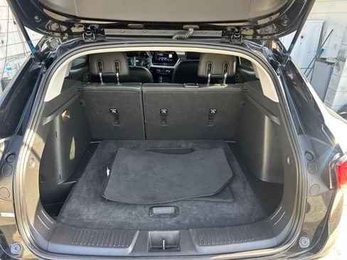 Used 2025 Chevrolet Trax LT image 29