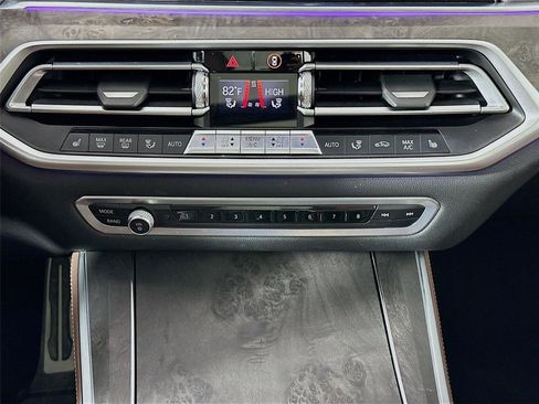 Used 2020 BMW X5 xDrive40i w/ M Sport Package image 16