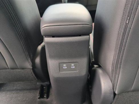 New 2025 Nissan Kicks SR w/ Illumination Package image 16