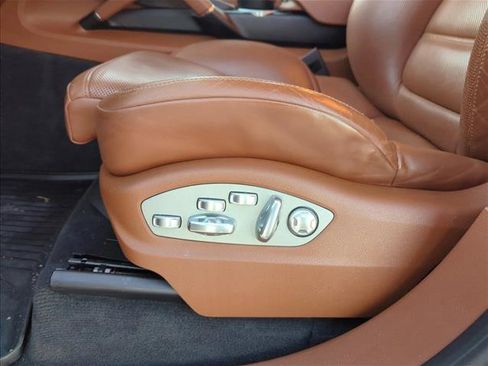 Used 2016 Porsche Cayenne image 11