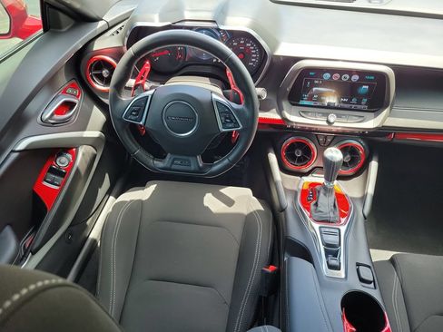 Used 2017 Chevrolet Camaro SS RWD image 19