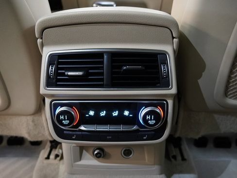 Used 2019 Audi Q7 2.0T Premium Plus image 30