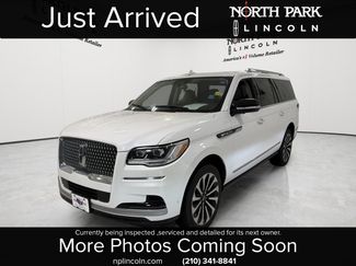Used 2023 Lincoln Navigator L Reserve AWD/4WD video 1