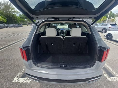 Used 2022 Kia Sorento SX FWD image 29