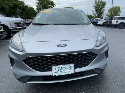 Certified 2022 Ford Escape SE w/ Cold Weather Package AWD/4WD image 7
