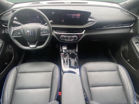 Used 2024 Buick Envista Sport Touring w/ Convenience I Package FWD image 15