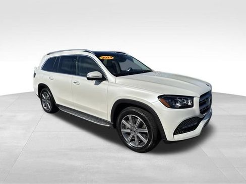 Used 2022 Mercedes-Benz GLS 450 4MATIC image 3
