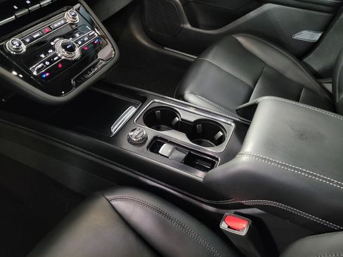 Used 2022 Lincoln Corsair FWD image 26