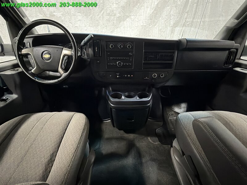 Used 2016 Chevrolet Express 3500 LT w/ LT Preferred Equipment Group RWD image 6