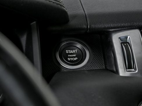 Used 2016 Land Rover Range Rover Sport HSE image 29