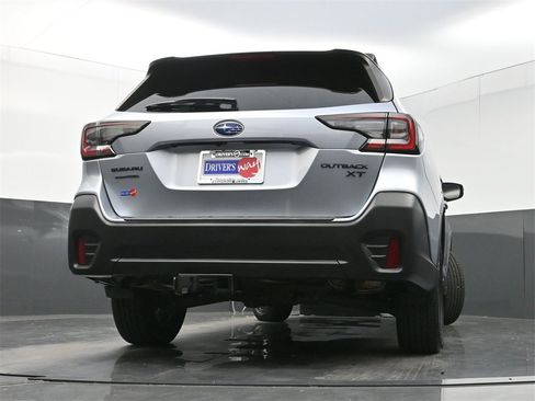 Used 2020 Subaru Outback Onyx Edition XT w/ Popular Package #2 image 26