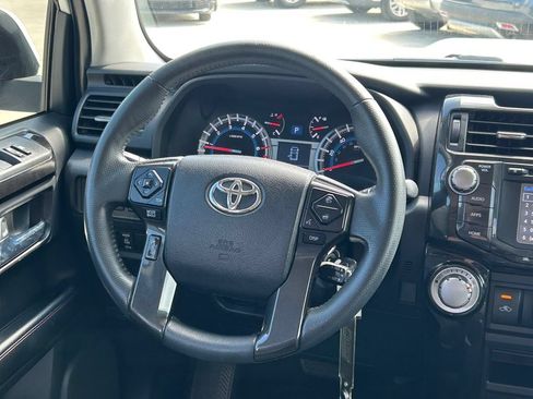 Used 2019 Toyota 4Runner TRD Pro AWD/4WD image 40