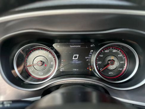 Used 2020 Dodge Charger SXT w/ Leather Interior Group image 29