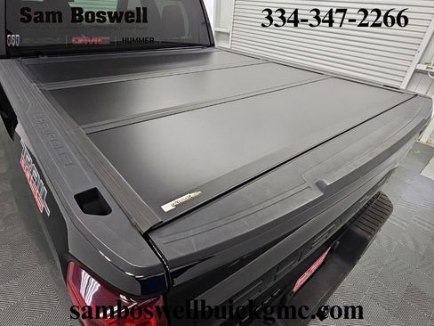 Used 2022 Chevrolet Silverado 1500 LT Trail Boss w/ Safety Package AWD/4WD image 31