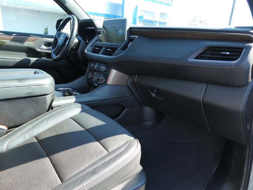 Certified 2024 Chevrolet Tahoe High Country w/ Advanced Technology Package AWD/4WD image 15
