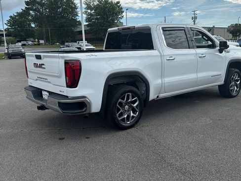 Used 2022 GMC Sierra 1500 SLT w/ SLT Premium Plus Package AWD/4WD image 25