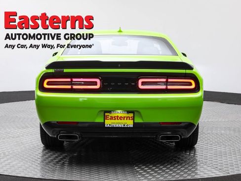 Used 2023 Dodge Challenger R/T w/ Plus Package image 6