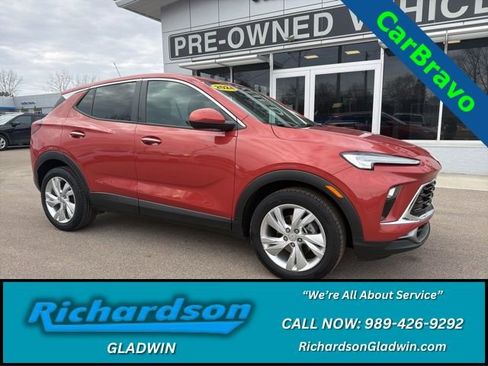 Used 2024 Buick Encore GX Preferred w/ Comfort Package image 1