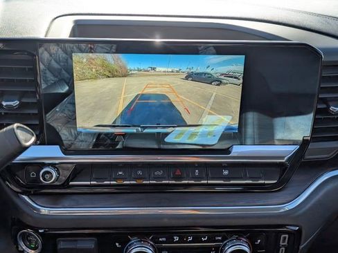 Certified 2025 GMC Sierra 1500 SLT image 20