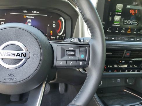 Used 2021 Nissan Rogue Platinum AWD/4WD image 25