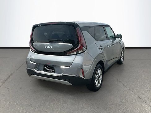 Certified 2024 Kia Soul LX w/ Option Group 015 FWD image 7