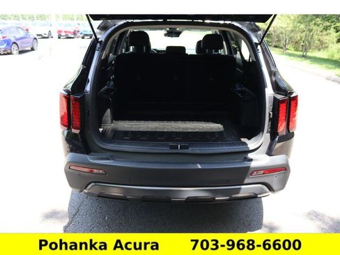 Used 2022 Kia Sorento S image 28