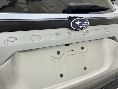 New 2026 Subaru Forester Touring AWD/4WD image 9