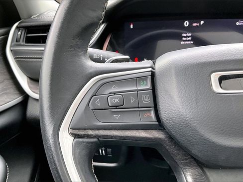 Used 2021 Jeep Grand Cherokee L Limited image 11